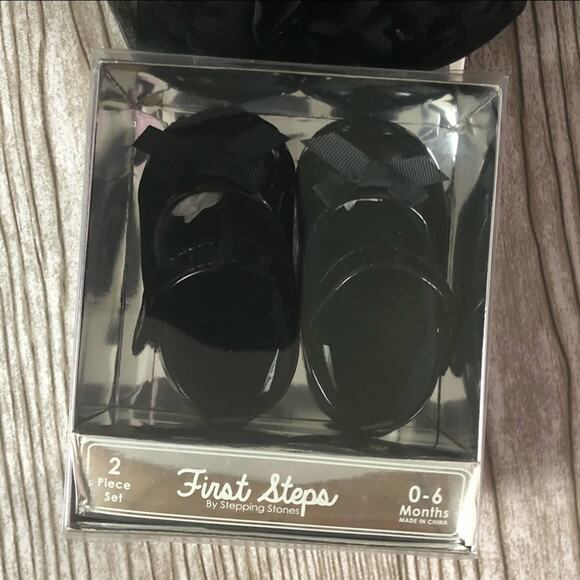 First Steps To Piece Shoes and Headband Set - Picture 6 of 7